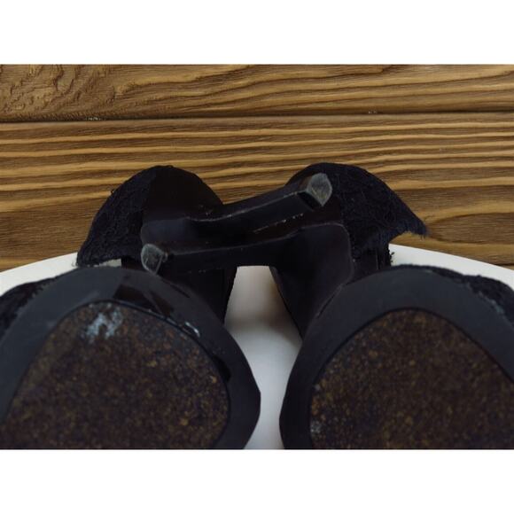 BCBG Size 8 D'Orsay Heel Black Fabric M Width Paris - Picture 10 of 10